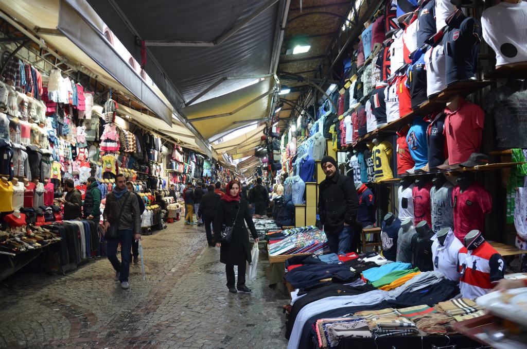 Los bazares de Estambul, precios y comprar imitaciones. - Marga viaja